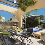 Villa Oleanda By Villa Plus